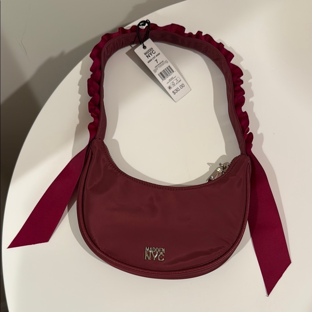 Madden nyc nylon shoulder bag